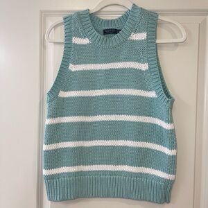 Vineyard Vines Striped Knit Sleeveless Sweater Size Medium Like New